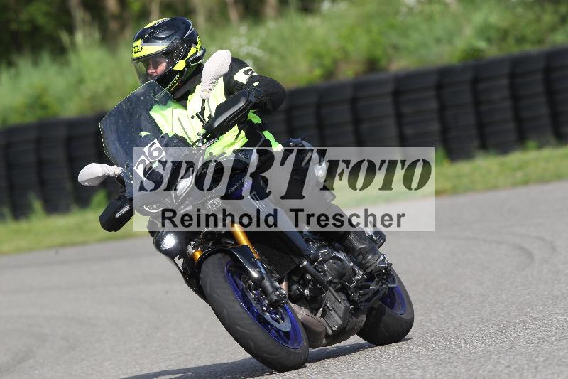 Archiv-2025/10 23.04.2025 Cornu Master School ADR/gruen-vert/26